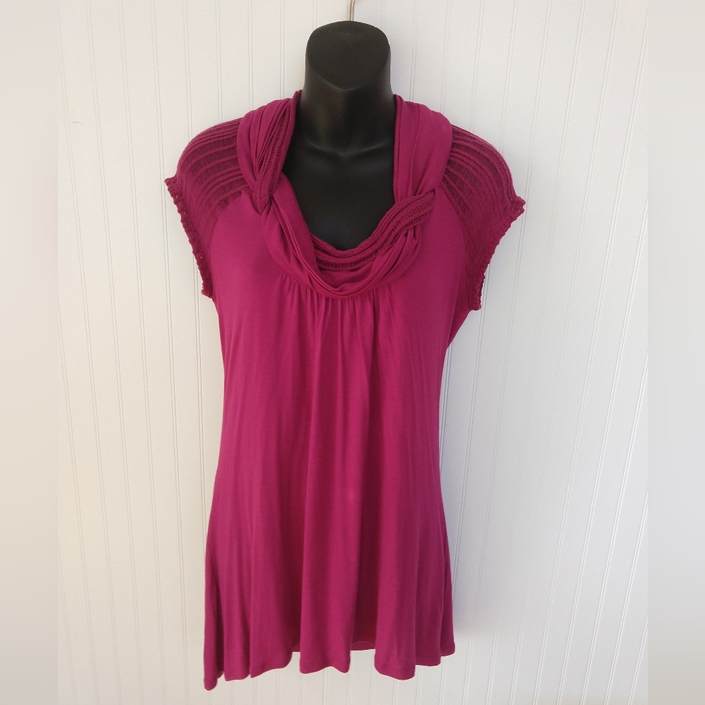 1.9 Cowl neck Plum Knit top. EUC. Size Medium.
